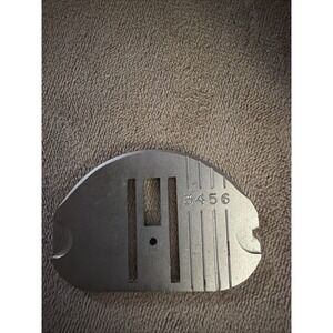 Singer 174529 straight stitch needle plate 401 403 500 503